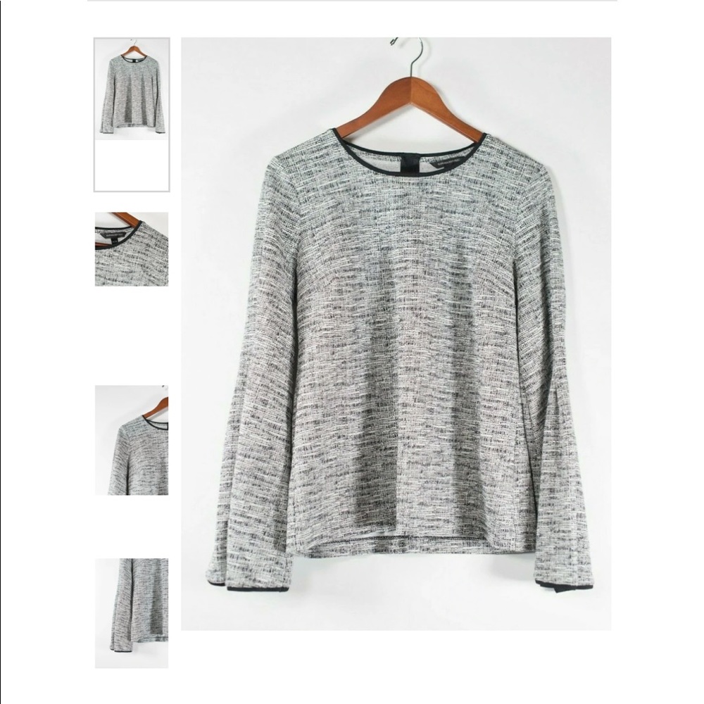 Banana Republic bell sleeves Black and White